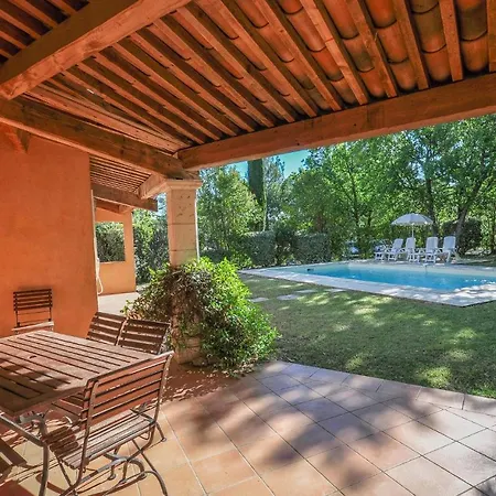 4 Bedroom Gorgeous In Holiday home Fayence